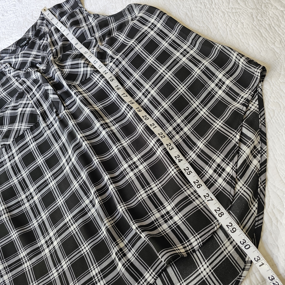 Torrid Harper Black and White Plaid Blouse - Picture 5 of 6